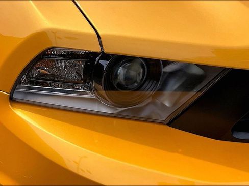 Used 2011 Ford Mustang GT Premium w/ GT Coupe Accessory Pkg 5 image 26