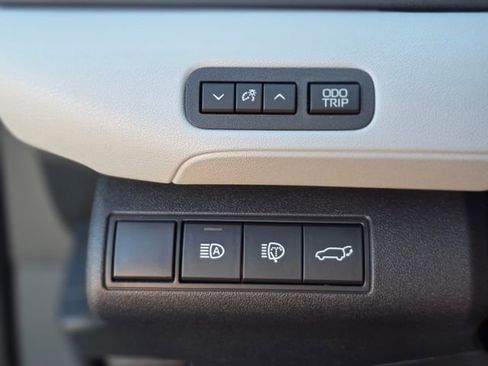 New 2026 Subaru Solterra Premium image 35