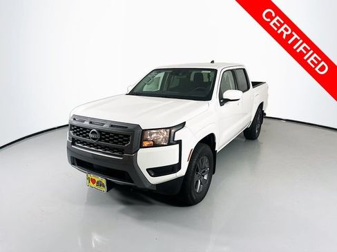 Certified 2025 Nissan Frontier SV RWD image 5