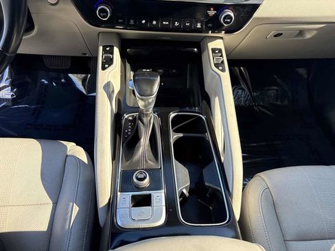Used 2022 Kia Telluride EX image 27