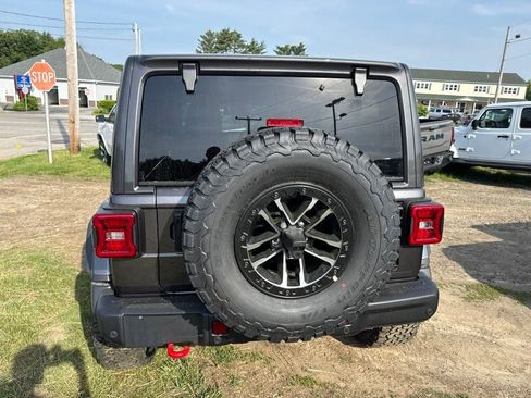 New 2026 Jeep Wrangler Unlimited Rubicon AWD/4WD image 4