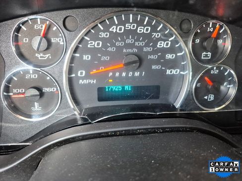Used 2024 Chevrolet Express 2500 w/ Driver Convenience Package image 20