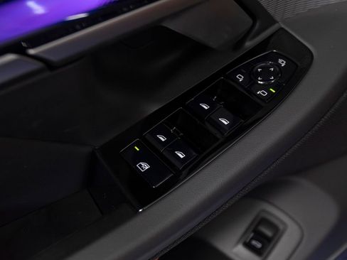 Used 2025 BMW M5 Touring AWD/4WD image 12