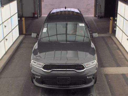 Used 2021 Dodge Durango SXT w/ 3rd Row Seating Group image 2