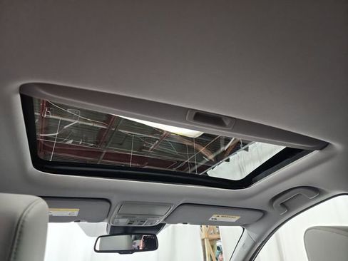 Used 2022 Honda CR-V EX-L image 19