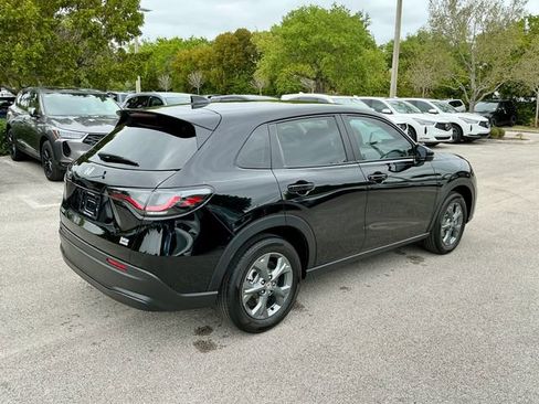 New 2026 Honda HR-V LX image 6