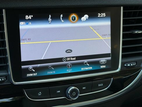 Used 2019 Buick Encore Essence AWD/4WD image 22