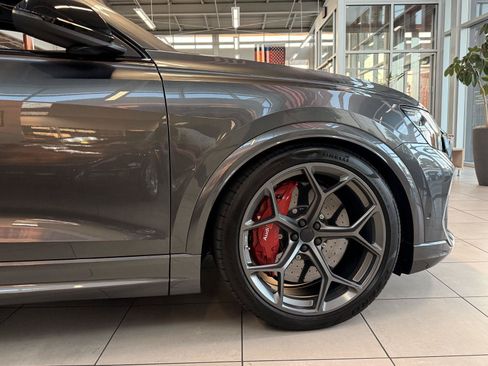Used 2026 Audi RS Q8 performance AWD/4WD image 10