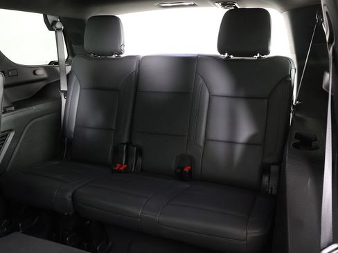 Used 2025 Chevrolet Tahoe Z71 AWD/4WD image 41