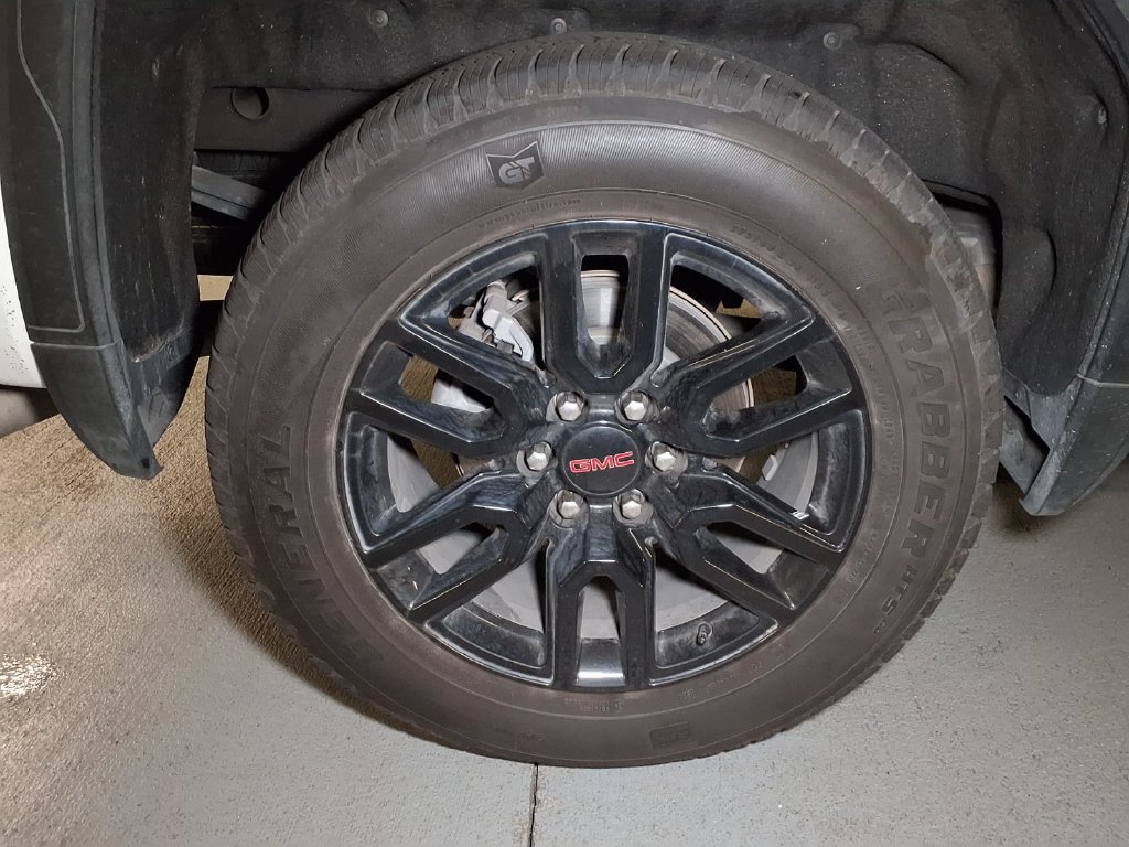 Used 2024 GMC Sierra 1500 Elevation RWD image 20