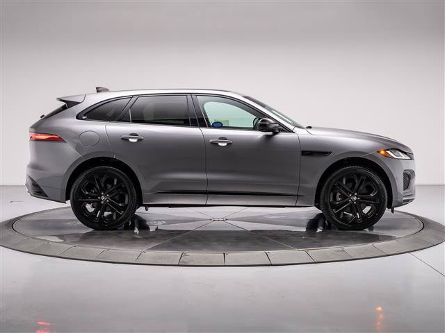New 2025 Jaguar F-PACE R-Dynamic S AWD/4WD image 6