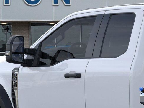 New 2025 Ford F450 XL image 34