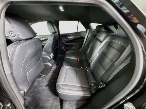Used 2024 Chevrolet Blazer EV LT AWD/4WD image 17