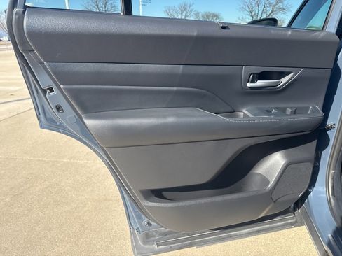 Certified 2024 Toyota Grand Highlander XLE image 19