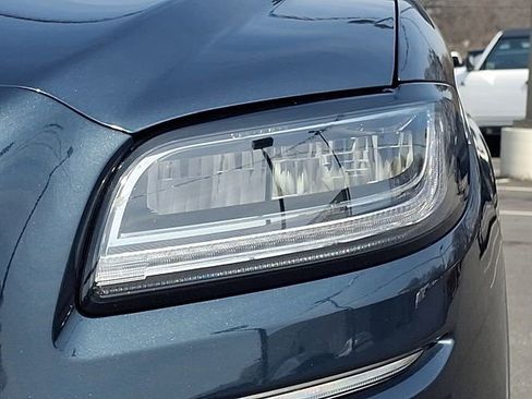 Certified 2023 Lincoln Nautilus AWD w/ Premium Package image 9