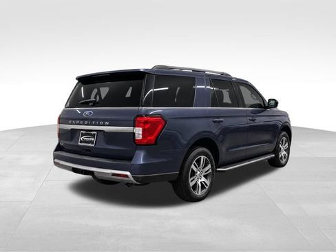 Used 2022 Ford Expedition XLT RWD image 9