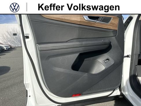New 2026 Volkswagen Atlas SE AWD/4WD image 13