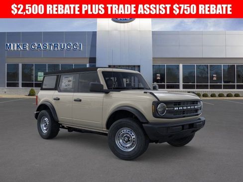 New 2025 Ford Bronco 4-Door image 7