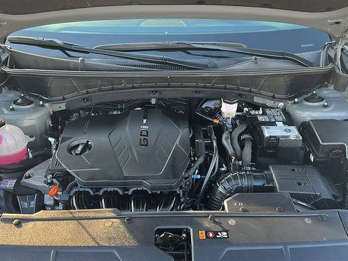 Used 2024 Hyundai Tucson Limited FWD image 3