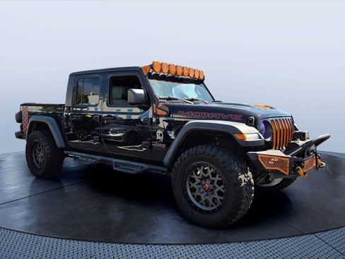Used 2020 Jeep Gladiator Mojave AWD/4WD image 1