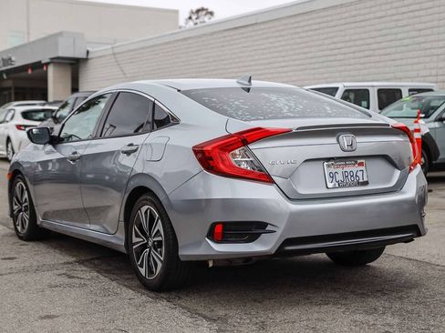 Used 2016 Honda Civic EX-T image 4