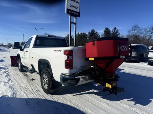 Certified 2025 Chevrolet Silverado 2500 W/T w/ WT Convenience Package image 3