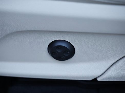 Used 2022 Mercedes-Benz GLC 300 4MATIC image 22