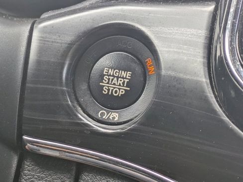 Certified 2021 Jeep Grand Cherokee Limited w/ Premium Lighting Group image 24