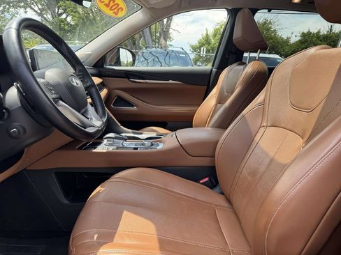 Used 2023 INFINITI QX60 Sensory w/ Cargo Package AWD/4WD image 17