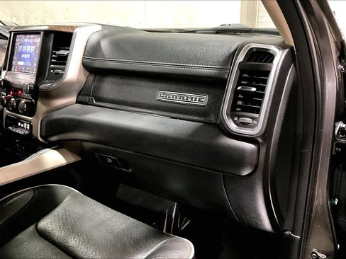Used 2019 RAM 1500 Laramie image 19