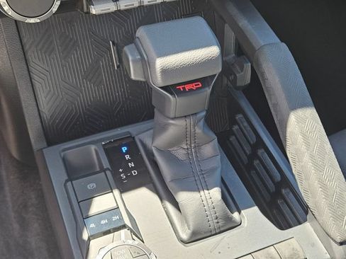 Used 2026 Toyota Tacoma TRD Off-Road AWD/4WD image 25