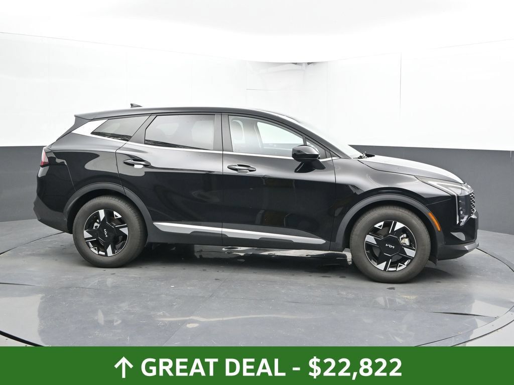 Used 2026 Kia Sportage LX FWD image 5