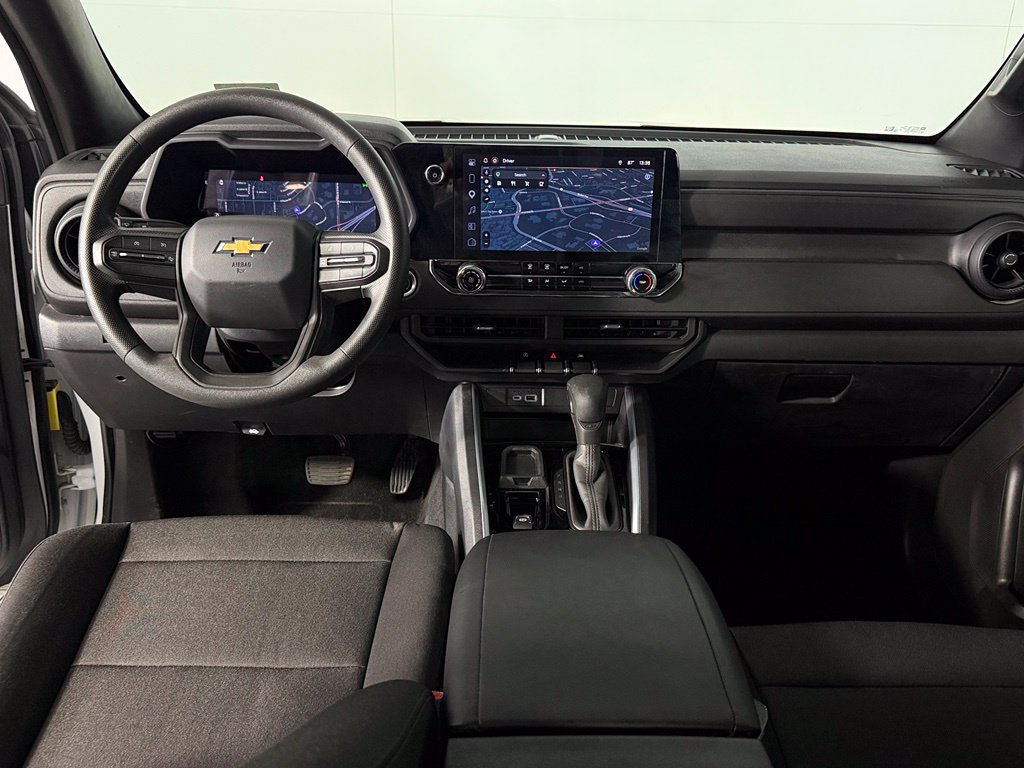 Used 2025 Chevrolet Colorado W/T RWD image 20
