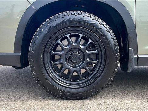 Used 2019 Subaru Forester Premium w/ All-Weather Package AWD/4WD image 12