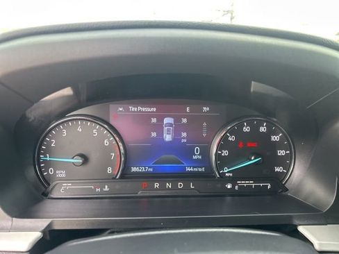 Used 2022 Ford Explorer XLT w/ Equipment Group 202A image 19