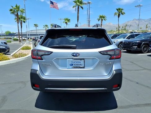 Certified 2023 Subaru Outback Premium AWD/4WD image 12