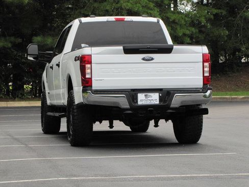 Used 2022 Ford F250 XLT AWD/4WD image 11