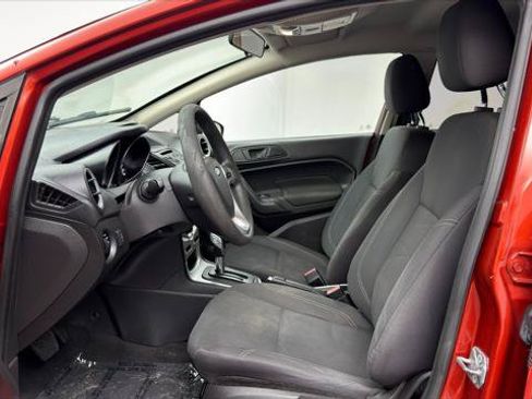 Used 2018 Ford Fiesta SE FWD image 14