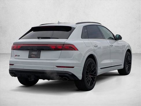 New 2026 Audi SQ8 Prestige image 2