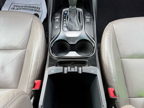 Used 2015 Hyundai Santa Fe Limited w/ Option Group 04 image 36