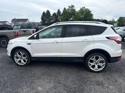 Certified 2018 Ford Escape Titanium w/ Ford Safe & Smart Package AWD/4WD image 9