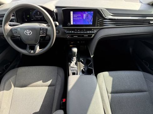 Used 2025 Toyota Camry LE w/ Convenience Package AWD/4WD image 11