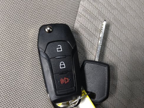 Used 2019 Ford Explorer FWD image 32