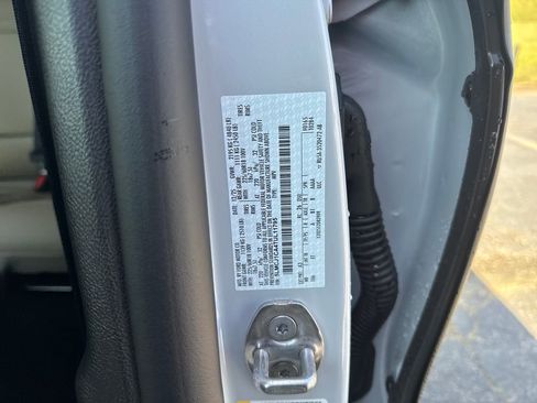 New 2026 Lincoln Corsair Premiere image 22