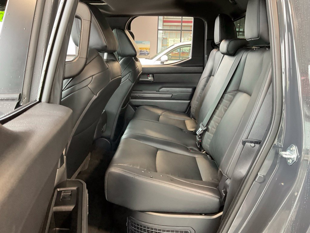 Certified 2025 Toyota Tacoma TRD Sport w/ TRD Sport Premium Package AWD/4WD image 21