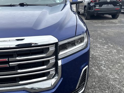 Used 2023 GMC Acadia SLE w/ Driver Convenience Package image 9