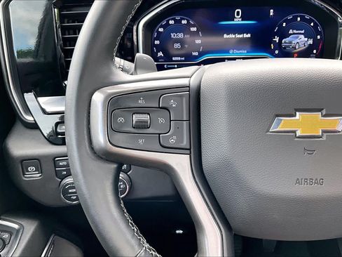 Used 2024 Chevrolet Silverado 1500 High Country w/ High Country Premium Package AWD/4WD image 25
