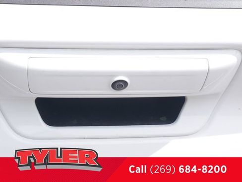 Used 2023 RAM 1500 Big Horn AWD/4WD image 19