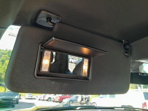 Used 2025 RAM 1500 Big Horn AWD/4WD image 33