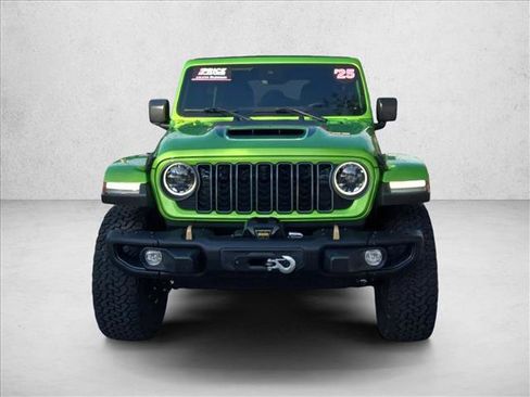 Used 2025 Jeep Wrangler Unlimited Rubicon 392 AWD/4WD image 2